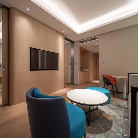 Holiday Inn Express Guangzhou Panyu, An Ihg Hotel Εξωτερικό φωτογραφία